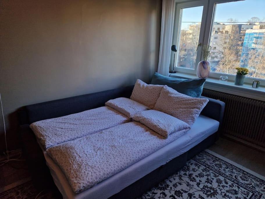Private In Appartement *